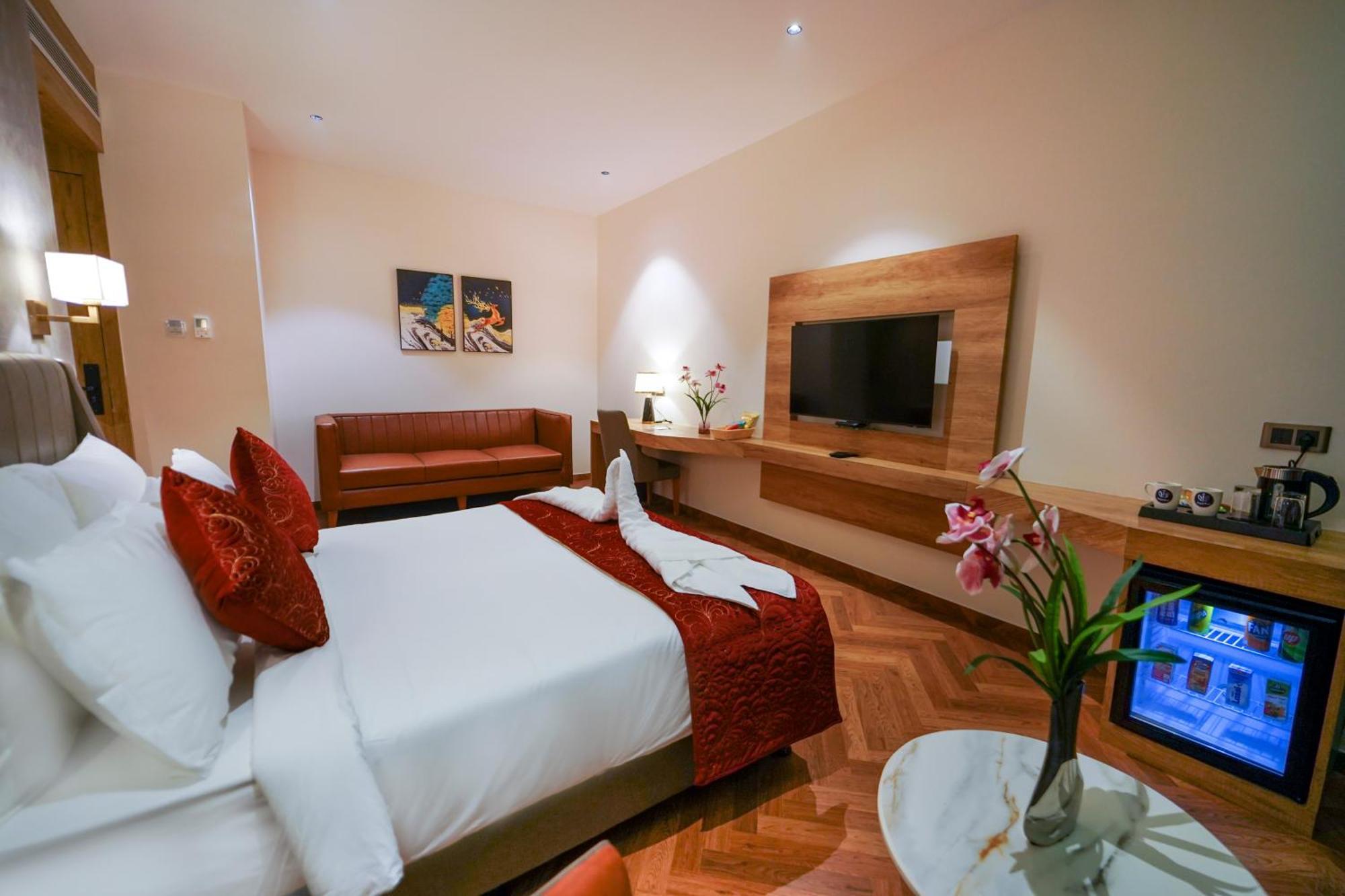 Hotel Park Inn Nellore - Near The Hospital & Highway מראה חיצוני תמונה